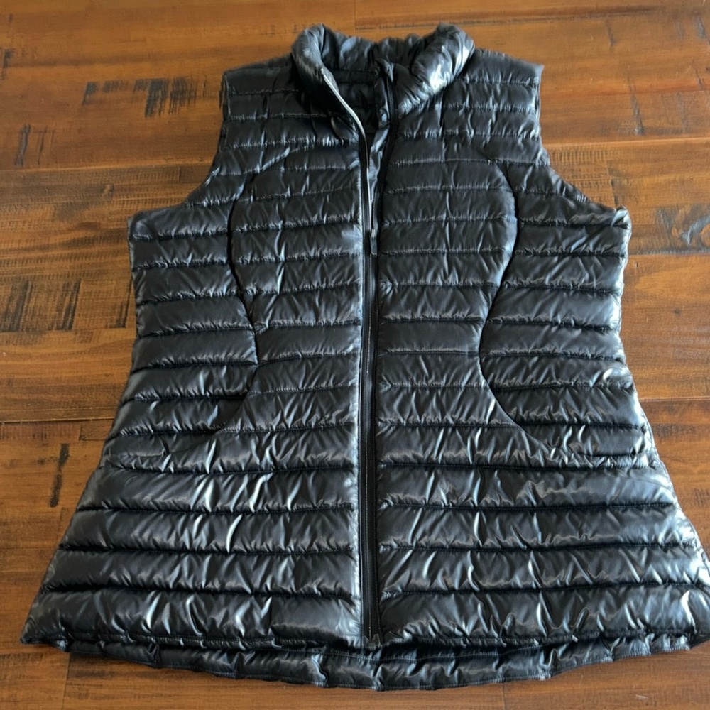 lululemon athletica Women's Black Quilted Packable Vest